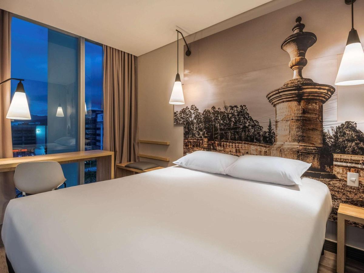 Ibis Chia Hotel Екстериор снимка