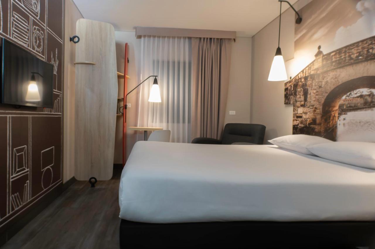 Ibis Chia Hotel Екстериор снимка