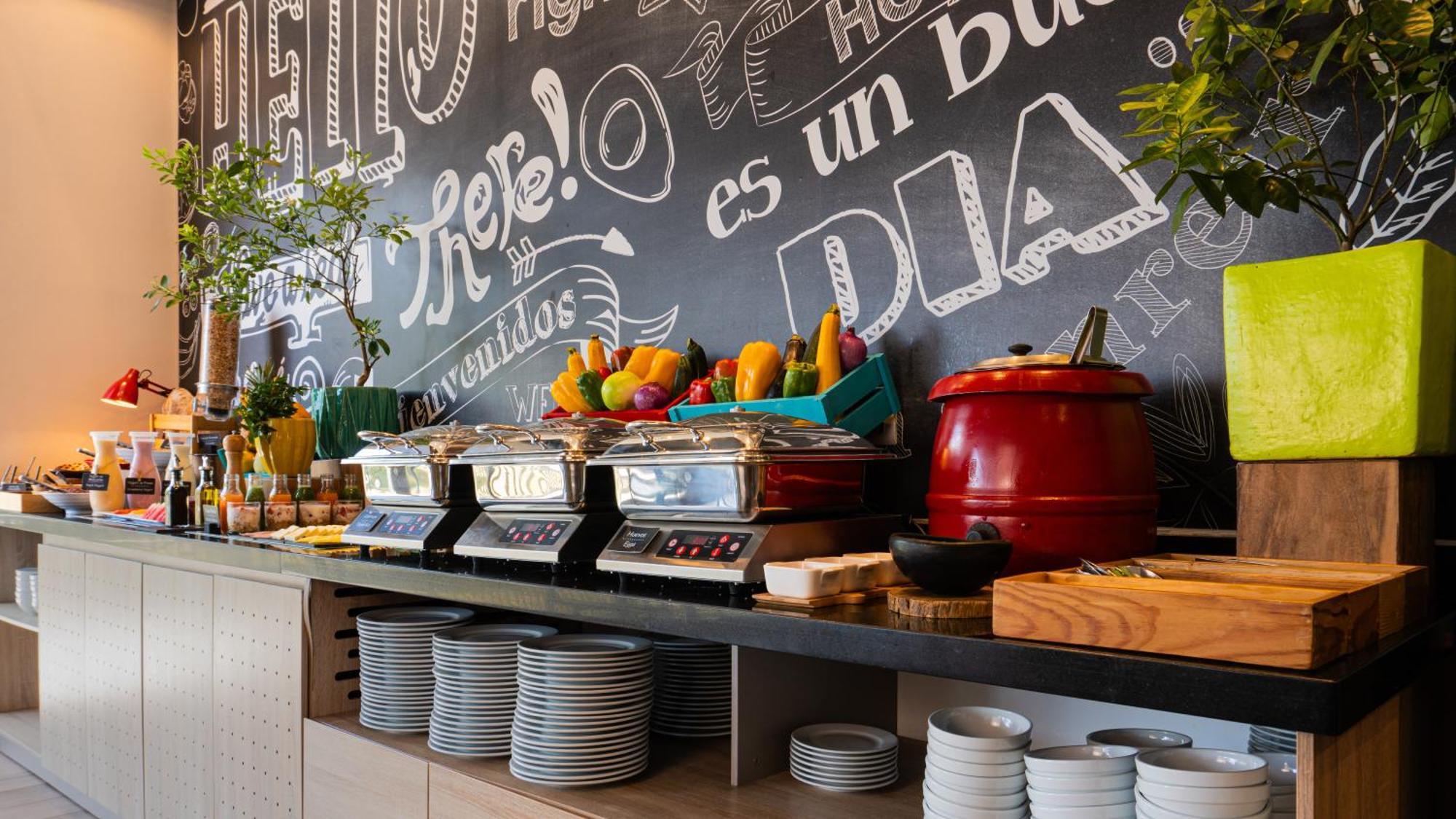 Ibis Chia Hotel Екстериор снимка
